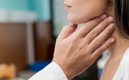 Rüyada Boğaz Görmek: Ses, Sınır ve Kırılganlık Üzerine Batı Tipi Okuma